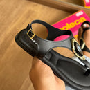 Sandália Moleca Detalhe Em Pedrarias